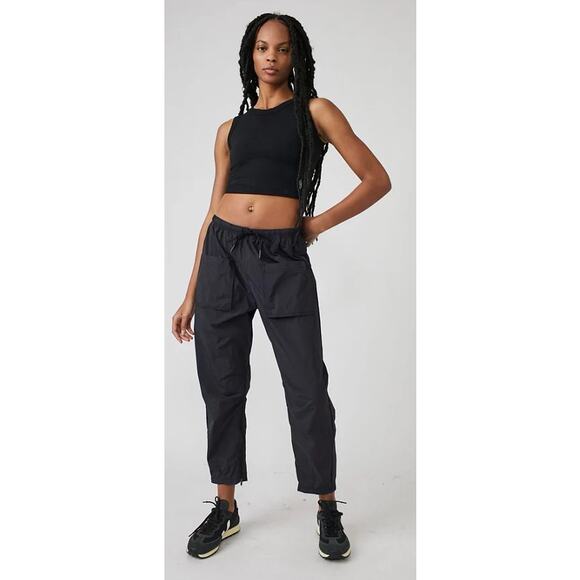 Free People Fly By Night Cargo Pants Relaxed Mid Rise Black Size Small Trailcore - Picture 1 of 10